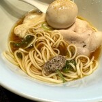 入鹿TOKYO 六本木 - ブラックデュクセルペーストを途中から投入！