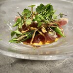 GapricE - 鰹もたっぷり　梶谷農園のベビーリーフもソースもたっぷりと楽しめました。