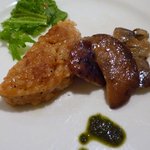 リストランテ ヴォナ フォルトゥーナ - ＜2009年10月＞取り分け：ポルチーニ茸の焼きリゾット岩手産天然キノコのグリル添え