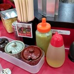 ラーメン 杉田家 - 卓上味変調味料１