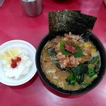 ラーメン 杉田家 - ラーメン並890円＋和風100円＋小ライス