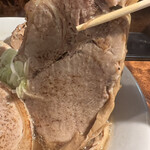 麺屋 丸福 - トンテキのようなチャーシュー‼️