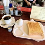 かずさ - トーストモーニングセット450円