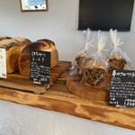 天然こうぼぱん とことこ - トースト系も、今回はpassでし種(๑˃̵ᴗ˂̵)