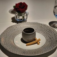 シェ・イノ - トリュフと温玉子