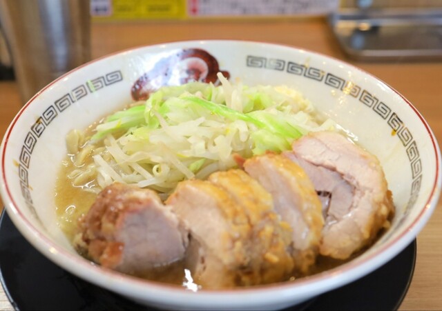 豚山 恵比寿店 - 恵比寿/ラーメン | 食べログ