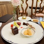 Maison d’It Salon - 