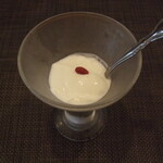 カズパッション 南園 - 杏仁豆腐