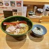 焼きあご塩らー麺 たかはし 上野店