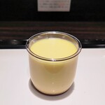 トシ・ヨロイヅカ 東京 - 