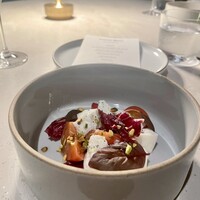 STEREO - フルーツトマトとトレビスのサラダ/ブラータチーズ