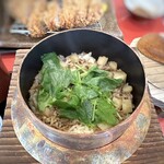 花小梅 - 「釜飯」は選べますから「牛肉とごぼうの釜めし」を。