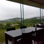 宮越屋珈琲 ムテキロウ - テーブル席からの眺め