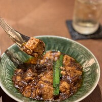 正宗広東私房菜サワダ 梅田エスト店 - 麻婆豆腐