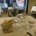 Osteria Fanal del Còdega - 白ワインを注文