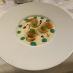 Osteria Fanal del Còdega - 緑の部分が果物のソース。この甘酸っぱい味わいは日本ではなかなか味わえない気がする。