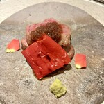 恵比寿 鮨 一 - ⑧逸品：和牛の炙り焼き・万願寺唐辛子・玉葱のジュレ