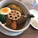 ピリコ - チキンレッグ（1,250円）