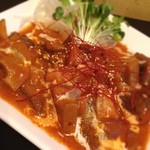 馬肉食堂 さくら - 馬ほほ肉のスパイシーホットソース☆ウマカラ☆
