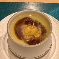 日本料理秀たか - ズワイガニ、ズッキーニ、ゴールドラッシュと昆布出汁のすり流し、紫ウニ