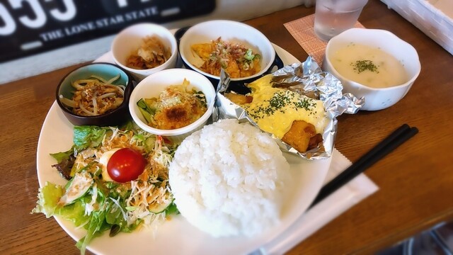 Blue Happy（ブルー ハッピー） - 糸井（カフェ）