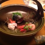 上越やすだ 恵比寿店 - お造りの盛り合せ