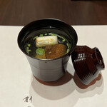 やす多” - 鯛の小吸い物