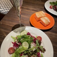 grigio la tavola - 