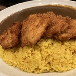 欧風カレー専門店 ゴールデンカップ - チキンカツカレー