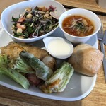 ヨロ研カフェ - ヨロ研野菜たっぷりのワンプレート