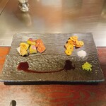 ニュー松坂 - 焼野菜三種（写真左上）