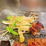 ニュー松坂 - 白菜ともやしのソテー