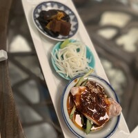 銀座ブルーリリー ステーキ＆チャイニーズレストラン - 