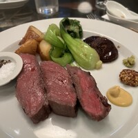 銀座ブルーリリー ステーキ＆チャイニーズレストラン - 