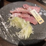 旭川成吉思汗 大黒屋 函館五稜郭店 - ねぎ塩タン　¥900くらい