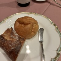 レストラン 門田 - 米粉のパンも美味しい。