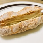 ヨシダベーカリー - ミルクフランス