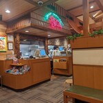 さわやか 沼津学園通り店 - 老若男女問わず常に混んでるのも納得