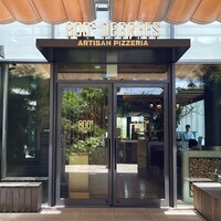 800°DEGREES ARTISAN PIZZERIA - 