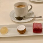 小笠原伯爵邸 - 小菓子