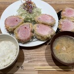 とんかつ成蔵 - シャ豚ブリアン定食(3個付)