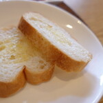 家族のらーめん食堂 はないち - パン