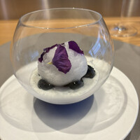 TROIS VISAGES - デザート① ブルーベリー　リオレ　すみれ