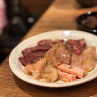 炭火焼肉ホルモン うしごろ 中目黒店 - 
