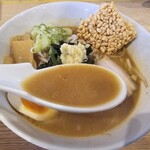 夕焼けラーメン - しっかり目の味