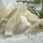 JiProign - ほんのり甘く香るココナッツが上品なお菓子のよう