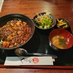 くうかい - 四川麻婆丼(税込830円)
