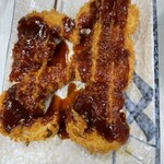 源蔵本店 - 串カツ。玉ねぎとの相性が良い