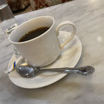 シルビア - 食後はソファーでゆったり