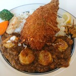 カレーの子 くろしお - 船長カレー(1580円)ヒラメフライ